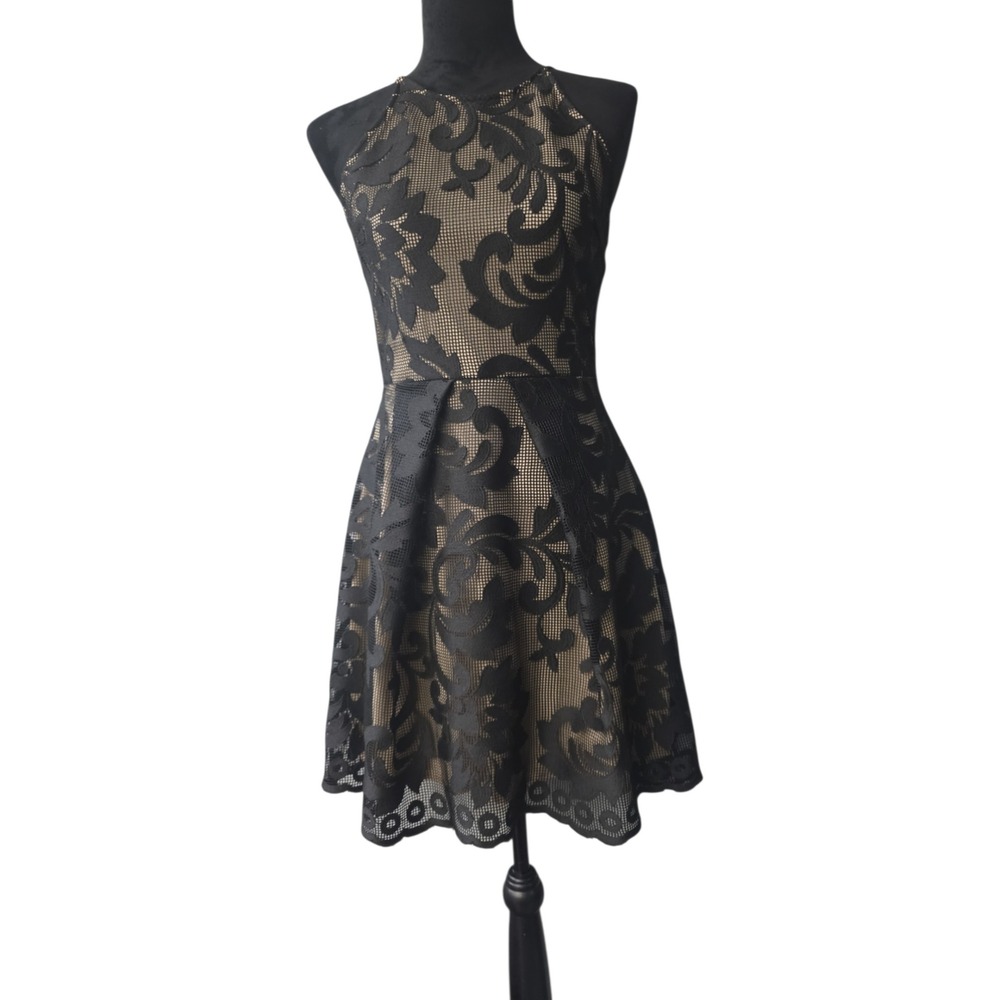 Soprano Womens Black Floral Lace Halter Fit and Flare Dress Nude Lining M D15129